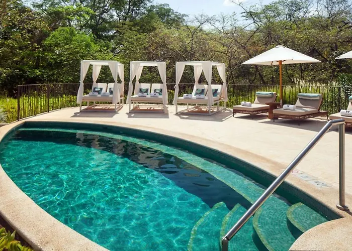 Sunshine Getaway- Lovely Golf Front Brasilito